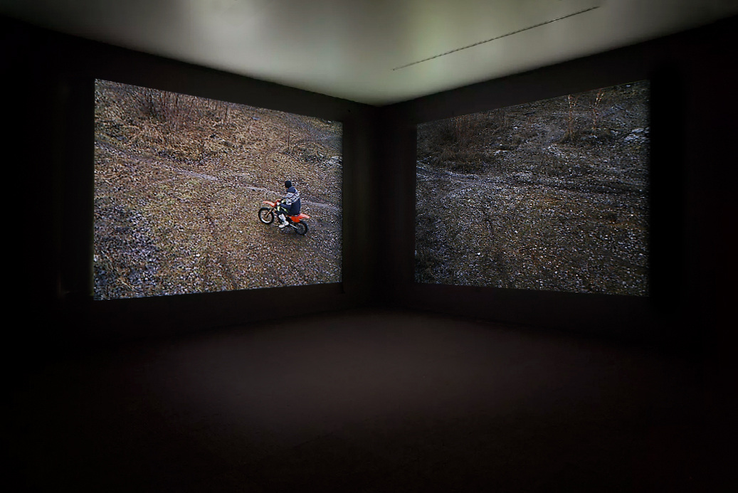 Menschen – Ein Tierfilm installation